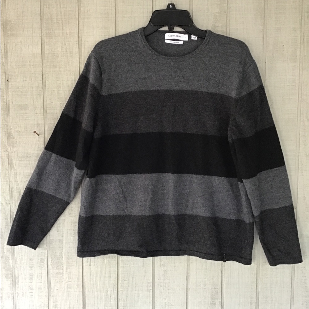 Calvin Klein Sweater